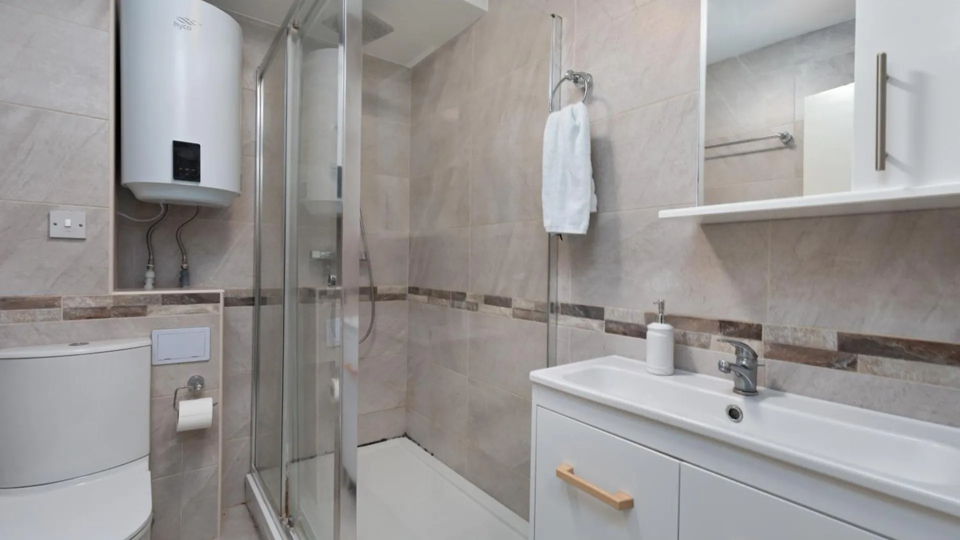 Flat 6 - Apartment For 4 In Town Centre 斯卡伯勒