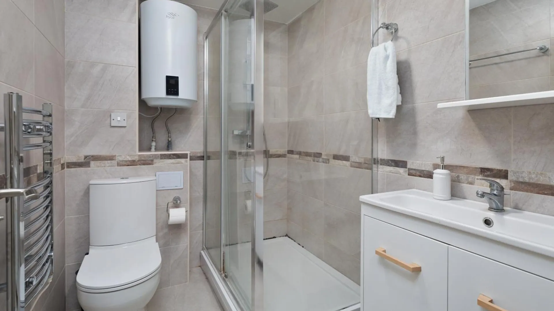 Flat 6 - Apartment For 4 In Town Centre 斯卡伯勒